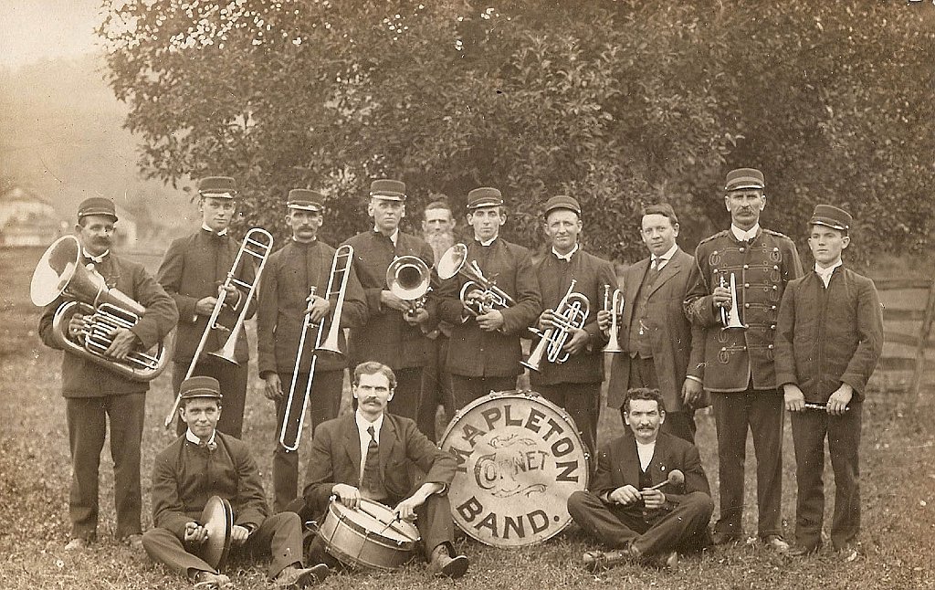 band mapleton 3.jpg